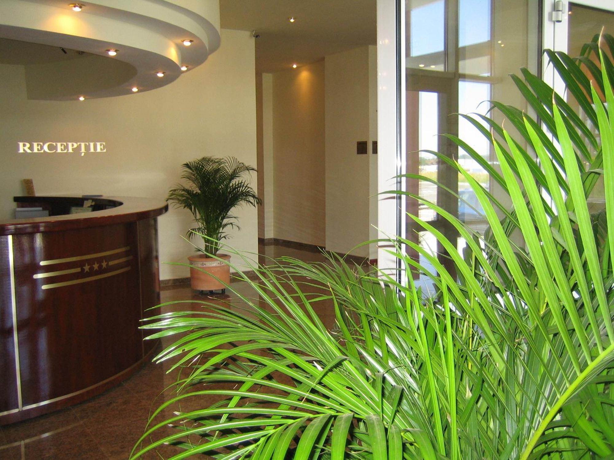Hotel Alinalex - Paradisul Acvatic Brašov Exteriér fotografie